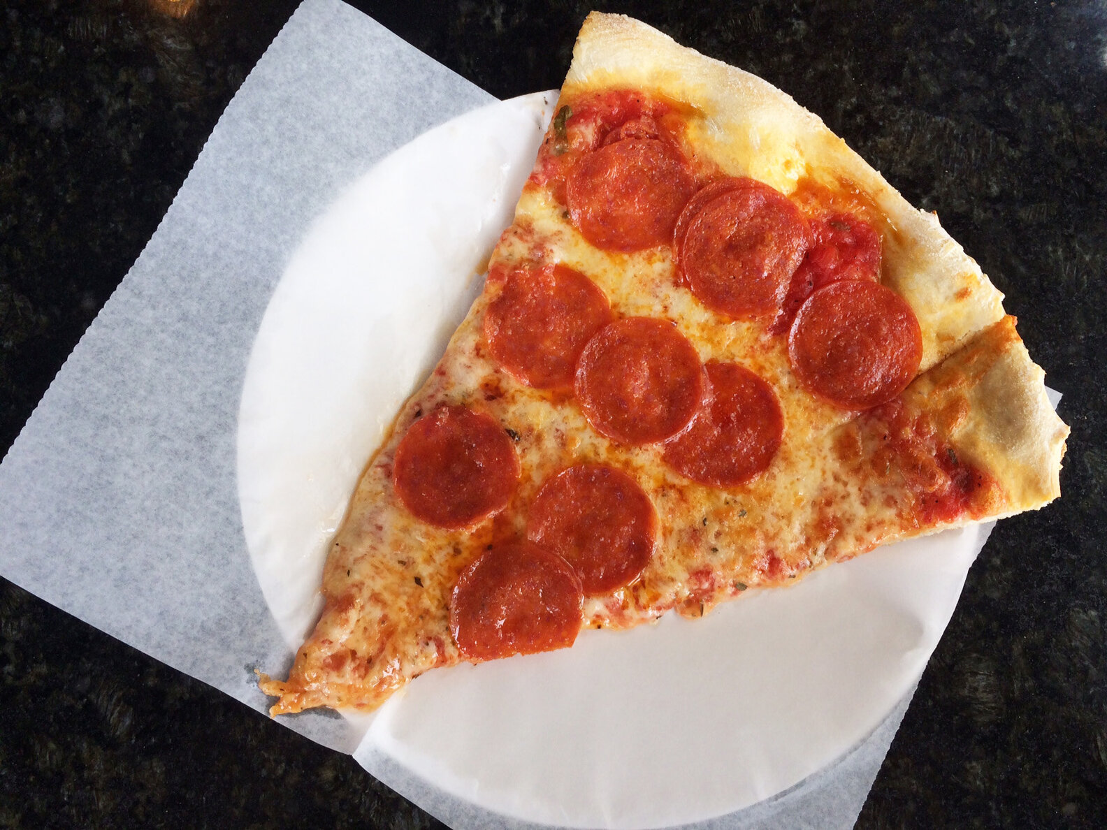 Best Pizza in Memphis Pizza Shops With the Best Slices in the City