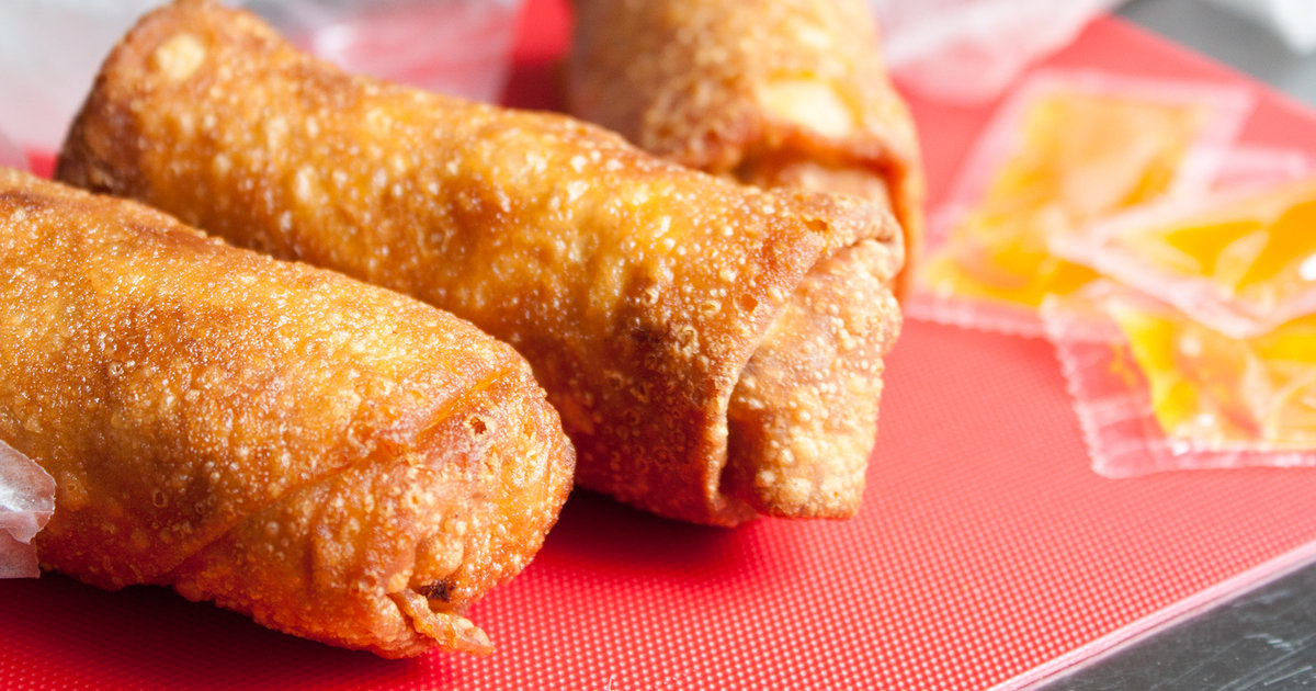 The differences between egg rolls, spring rolls, popiah, and lumpia