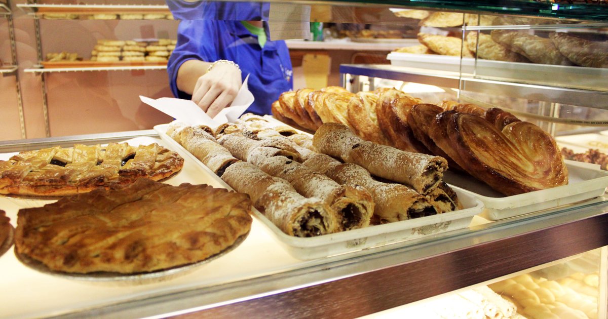 Rose & Joe's Italian Bakery A New York, NY Restaurant.