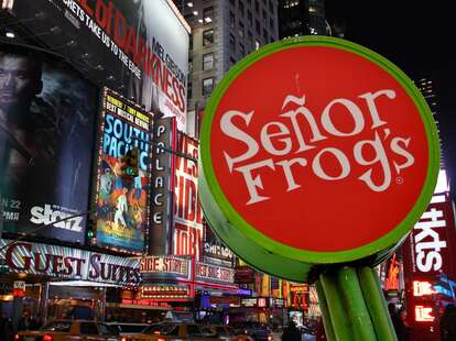 TIMES SQUARE SENOR FROGS NYC