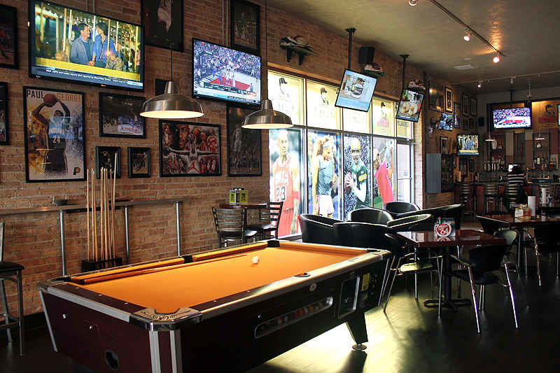 SkyBox Sports Bar A Milwaukee, WI Restaurant.