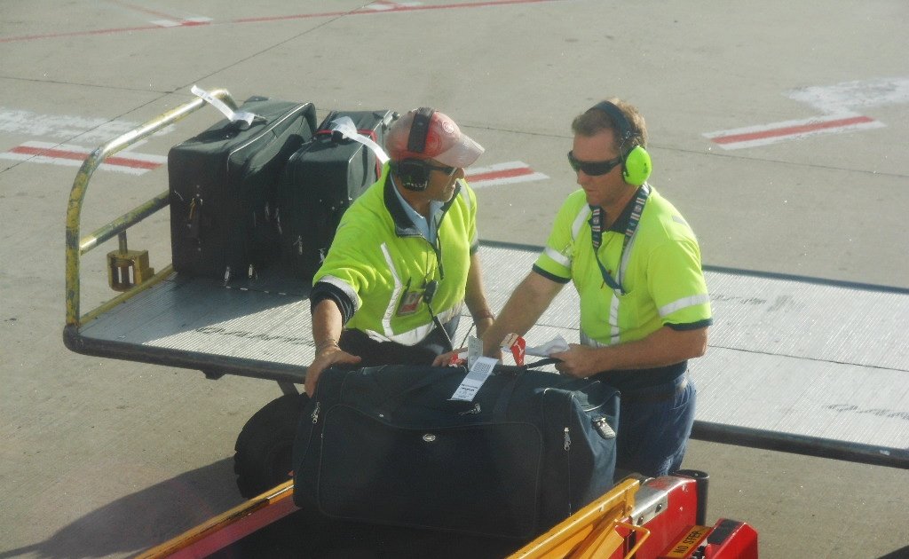 quad city international airport lost luggage