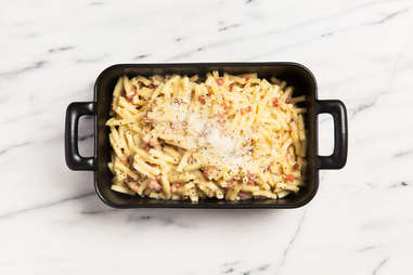 Carbonara mac 'n' cheese — Thrillist Recipes