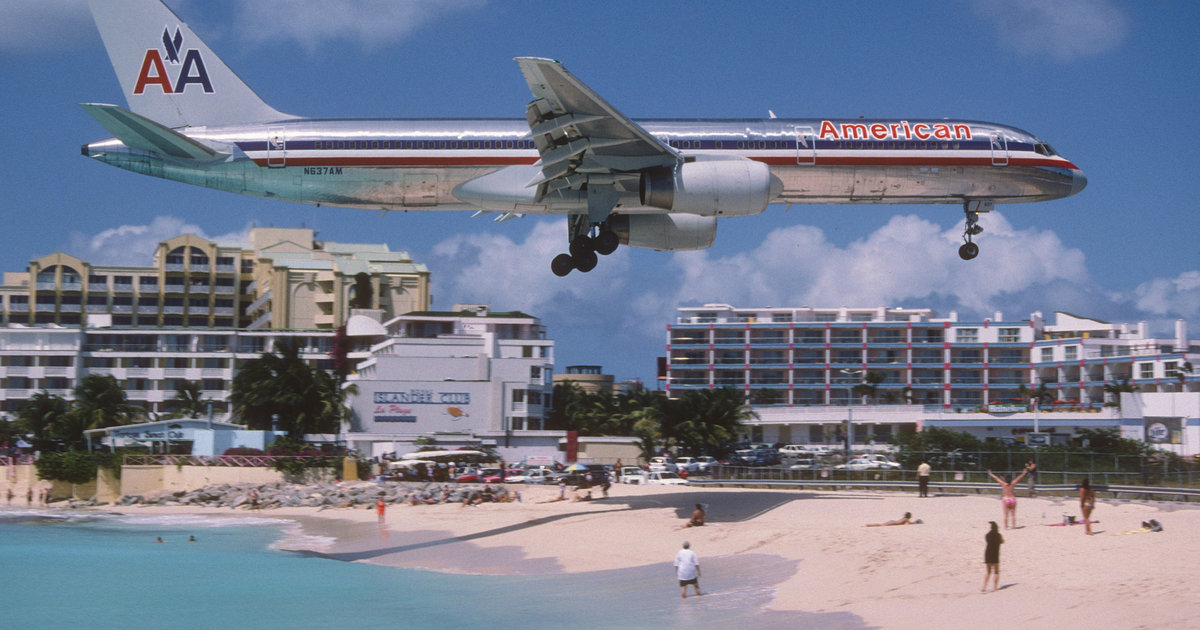 Weird Airports World's Largest, Highest, And Craziest Airports Thrillist