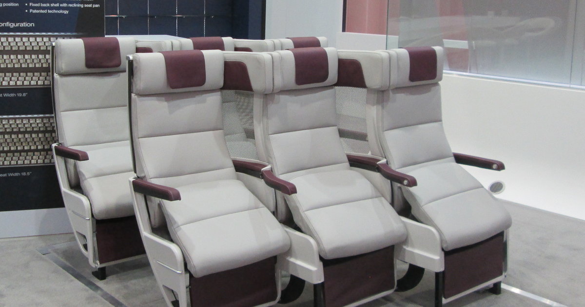 Thompson Aero Seating's Cozy Suite Makes Middle Seat Comfortable