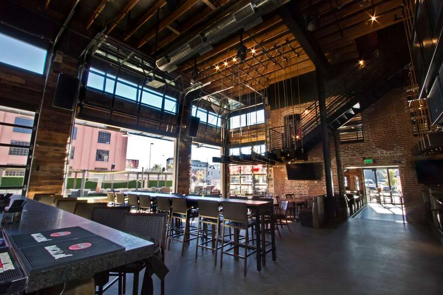 The Best Bars for Day Drinking in Denver - Thrillist