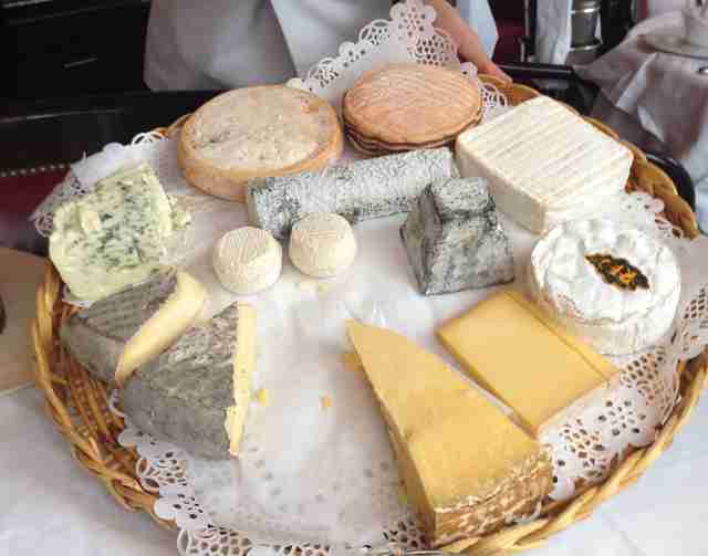 Where To Get The Best Cheese Dishes In Paris Thrillist 