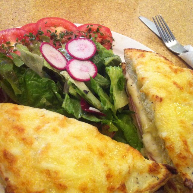 Toronto’s Best Breakfast Spots Thrillist