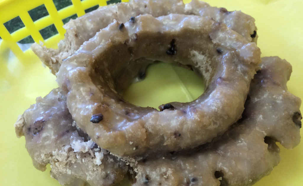 Sam's Donuts A Memphis, TN Restaurant.