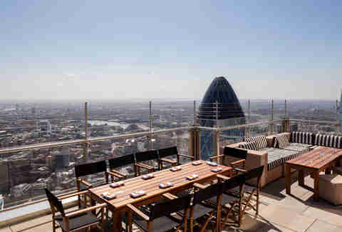 London Rooftops You Need To Be Drinking On Best London Rooftop