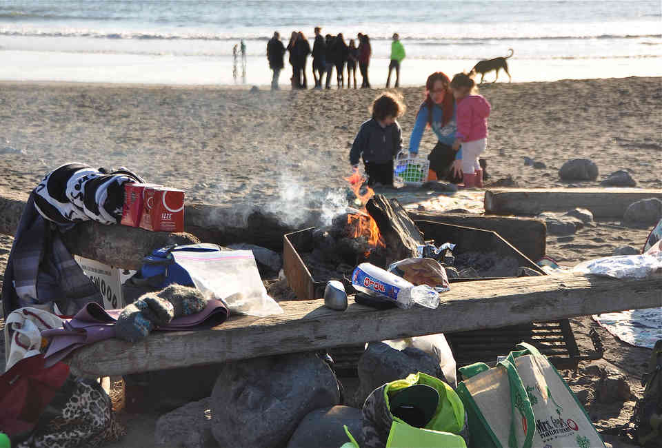 Sf Beach Bonfire How To Rules Hours And More Thrillist