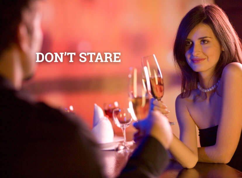 How to Flirt With A Girl at the Bar, According to Women - 17 Dating Tips -  Thrillist