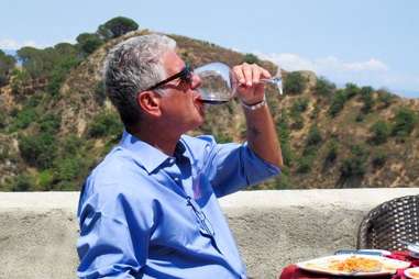 Anthony Bourdain drinking