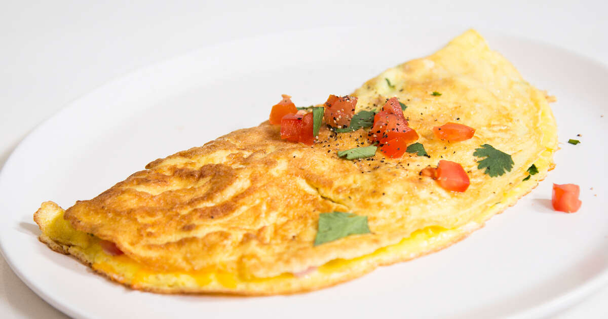 How to Make the Perfect Omelet Thrillist Recipes
