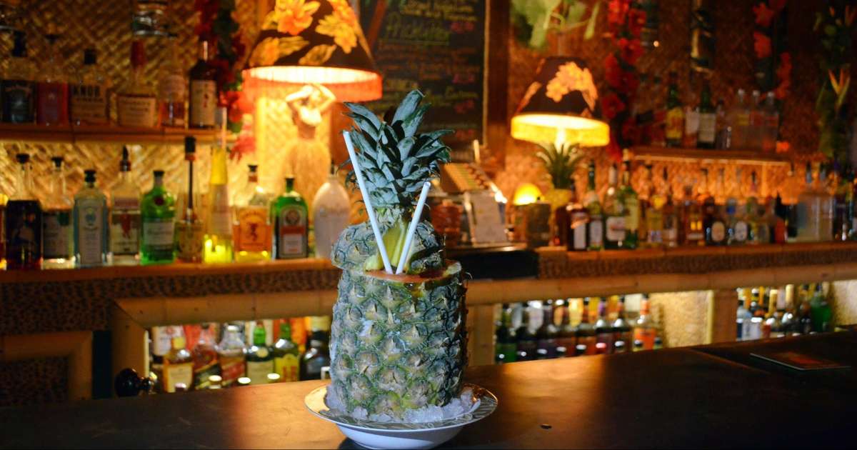 Hala Kahiki Tiki Bar & Lounge: A Bar in River Grove, IL - Thrillist
