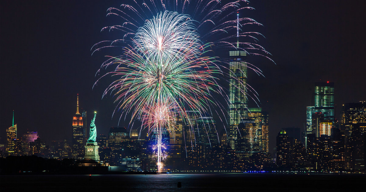 Where To Watch Fireworks in NYC This 4th of July Thrillist