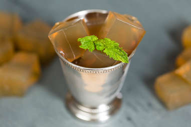 Mint Julep Jell-O Shots — Thrillist Recipes