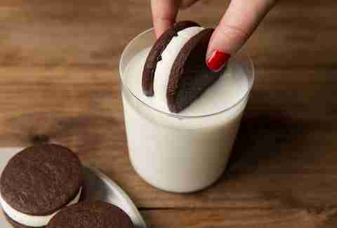 Triples Stack Oreo How to Make Homemade Triple Stuffed Oreos Recipe - Thrillist