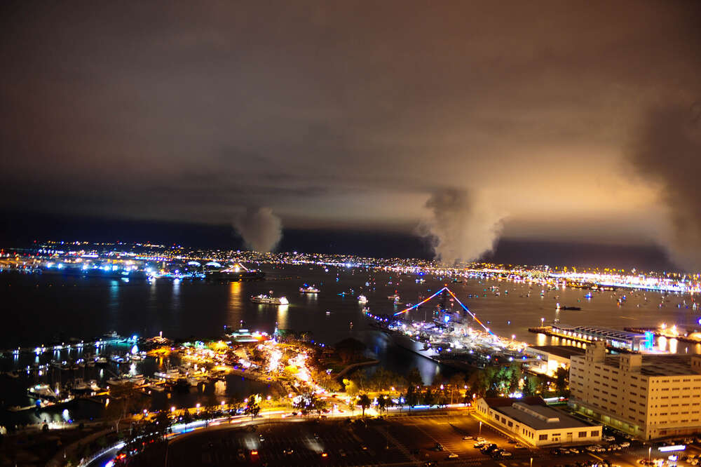 Boom! Boom! Giants fireworks awaken the neighbors