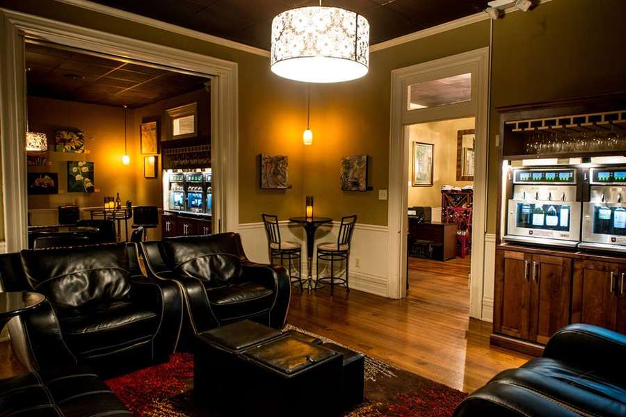 JJ's Wine Bar A Bar in Franklin, TN Thrillist