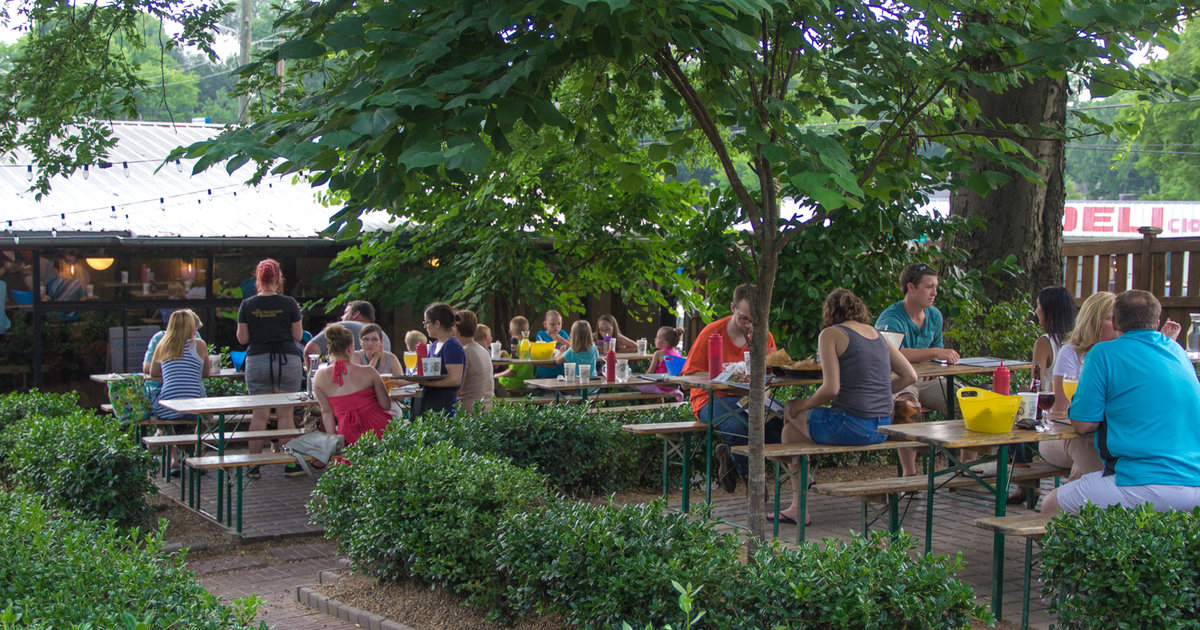 The 11 Best Outdoor Bars and Patios in Nashville Thrillist