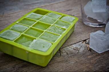 Ice tray