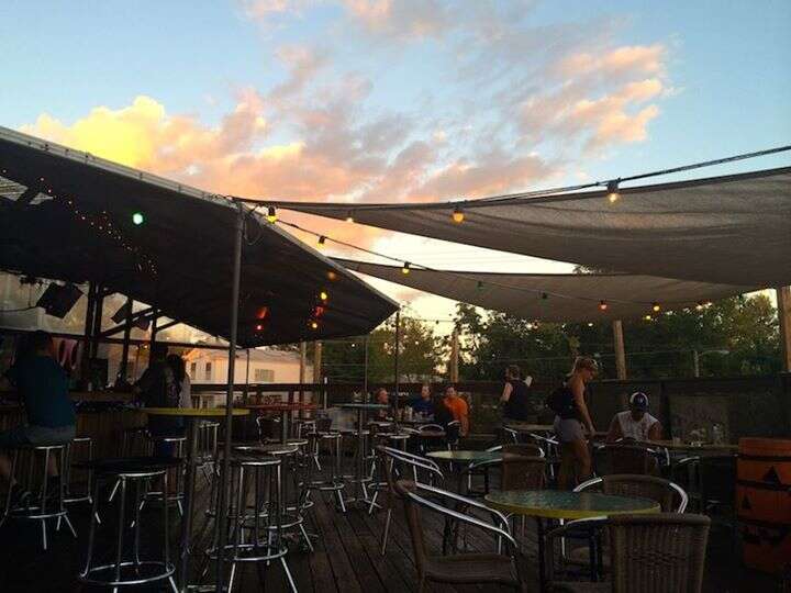 Best Louisville Restaurants & Bars With Outdoor Seating & Patios