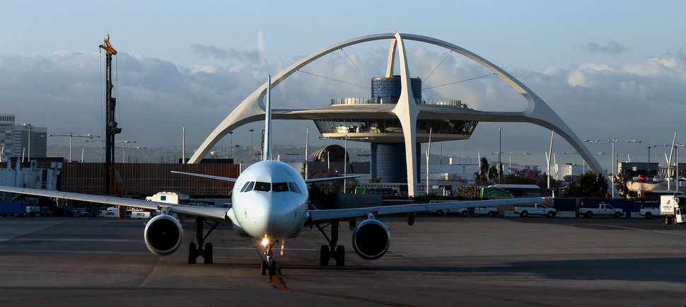 LAX Will Now Allow Uber and Lyft Pickups