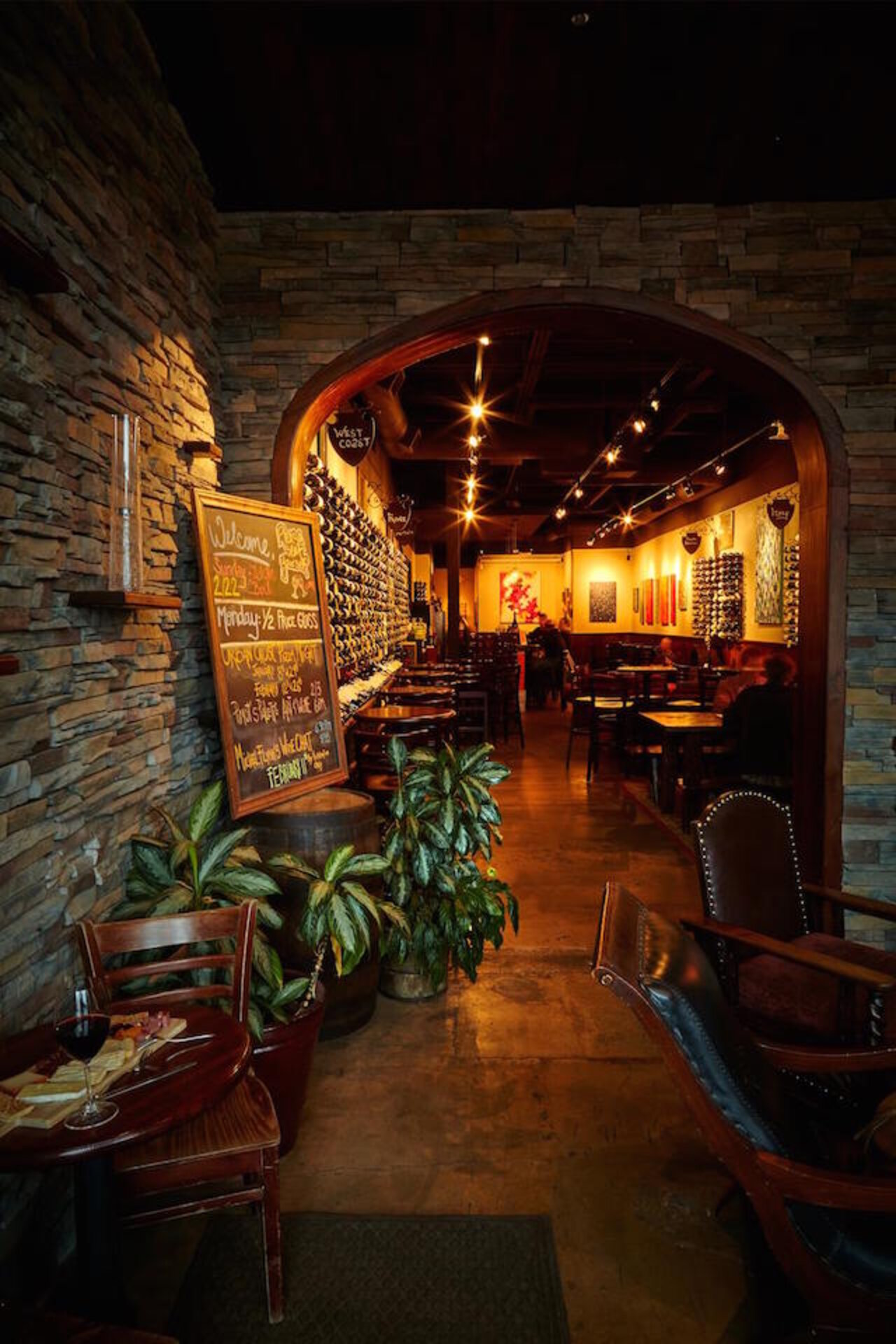 Best Wine Bars in Dallas 16 Wine Lists to Explore Thrillist