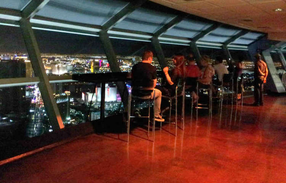 Air Bar: A Bar in Las Vegas, NV - Thrillist