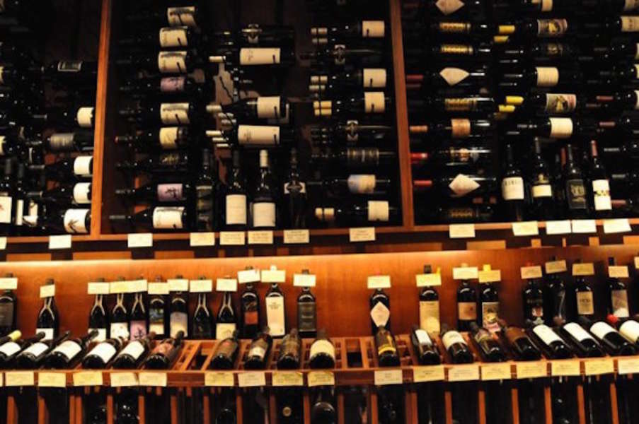 d'Vine Wine Bar A Bar in Atlanta, GA Thrillist