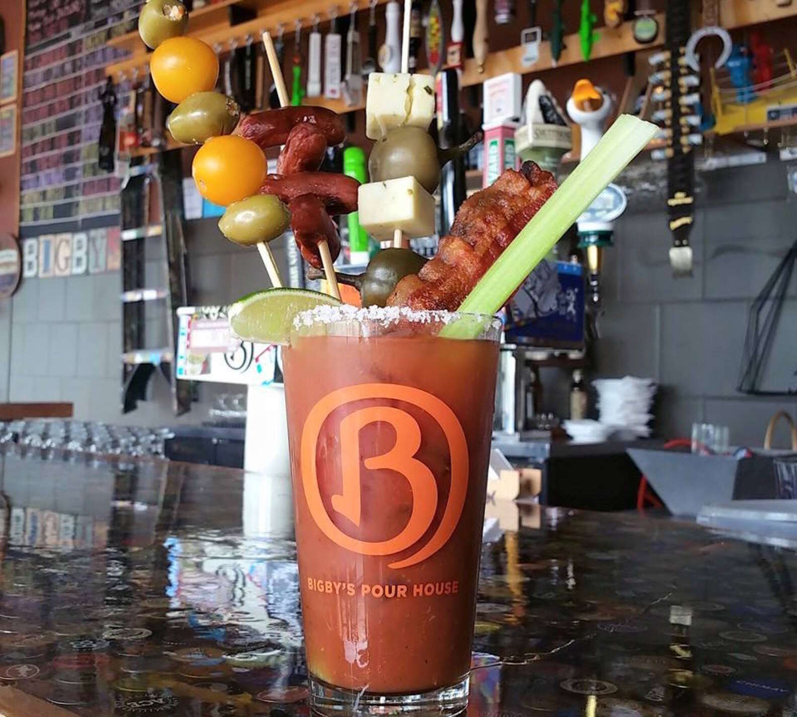 best-bars-in-chicago-s-suburbs-thrillist