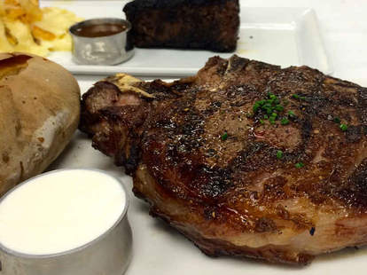 Dream Dance Steak: A Milwaukee, WI Restaurant - Thrillist