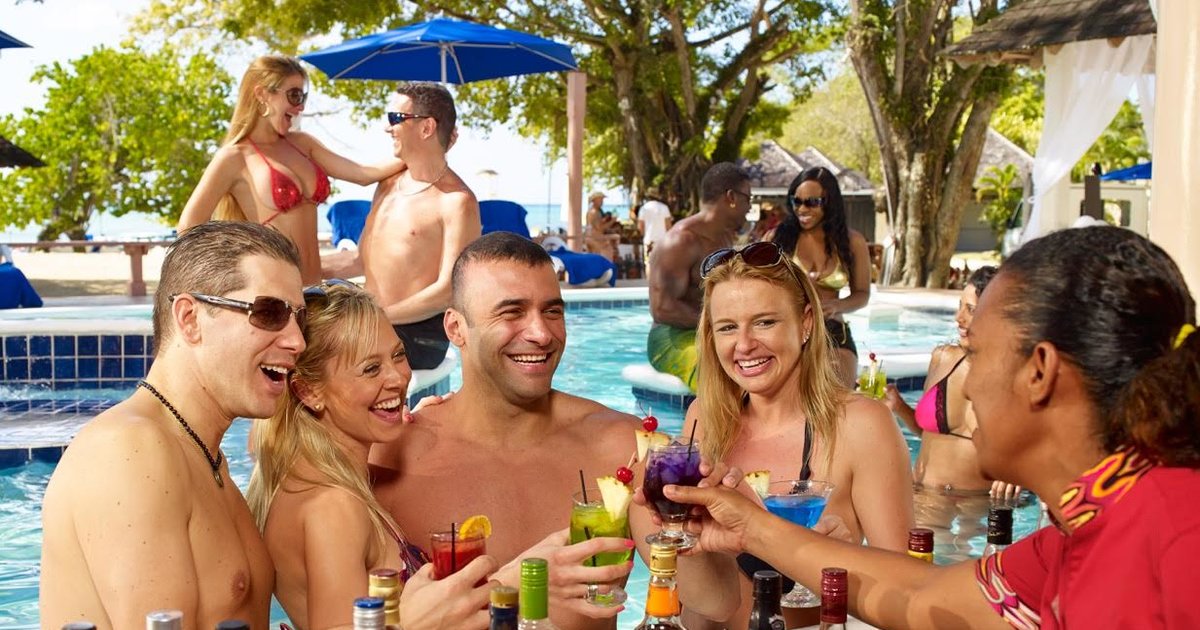 10 Lies About Swingers And Swingers Clubs Thrillist