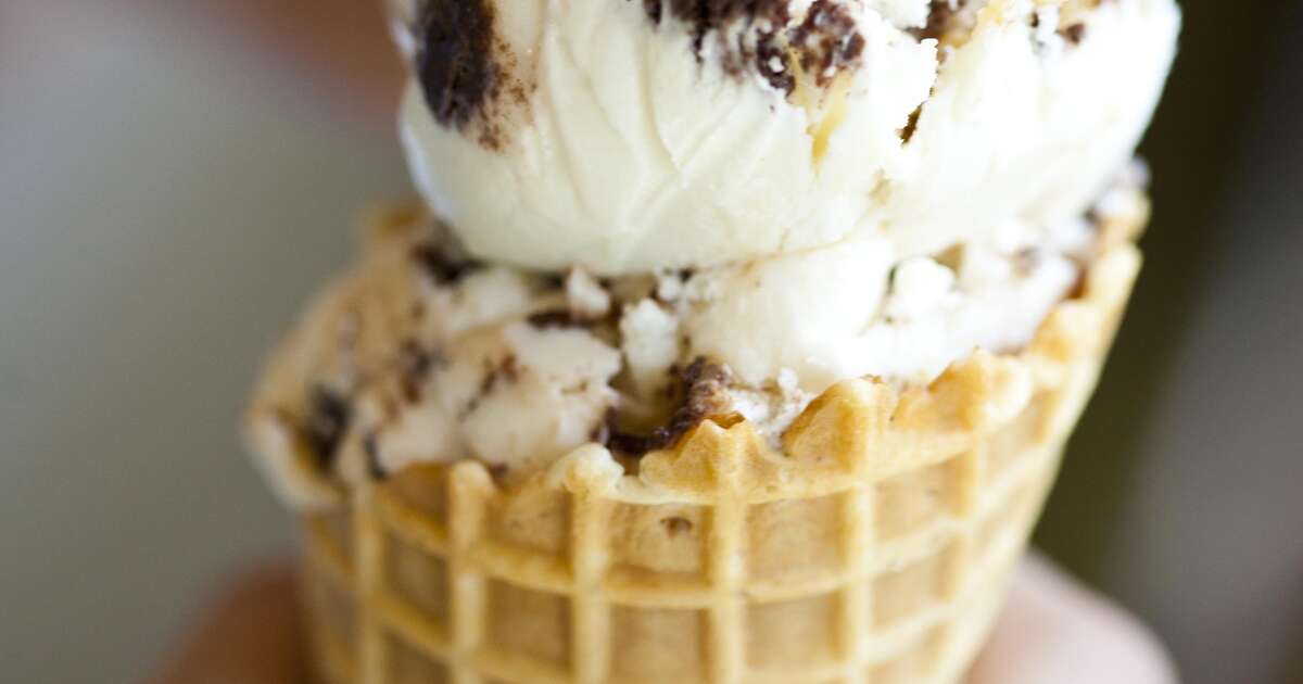 The 15 Best Ice Cream Joints in Massachusetts Herrell's, Dr. Davis