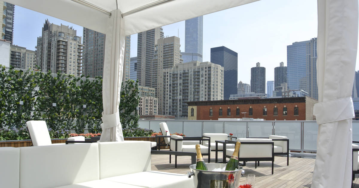 Rooftop brunch deals