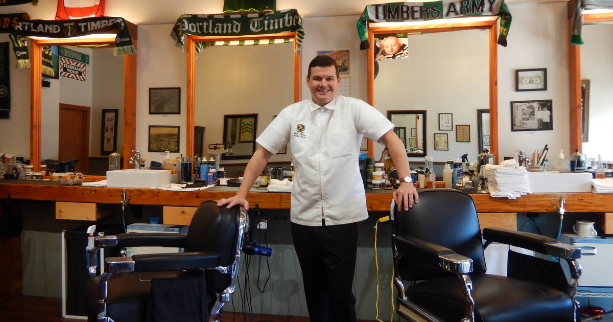 Barbershop with craft beer, vintage video games is ready to give you a hot  towel shave