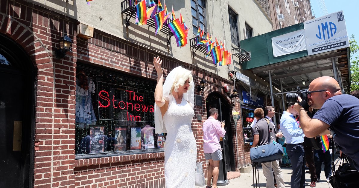 gay bars denver downtown