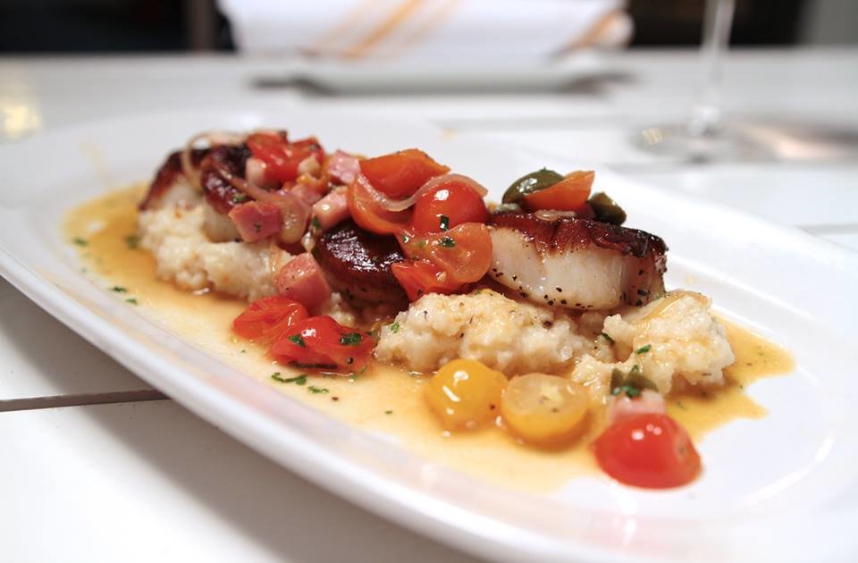 The Hampton Social A Chicago, IL Bar.