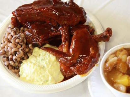 Mom's BBQ House: A Van Nuys, CA Restaurant - Thrillist