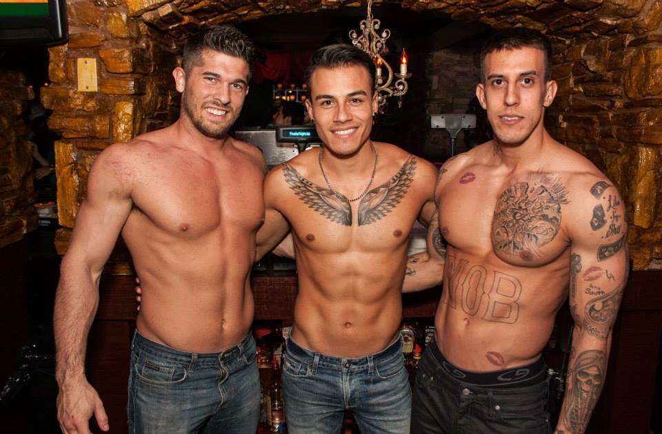 Las Vegas Men Enjoy Gay Dating.