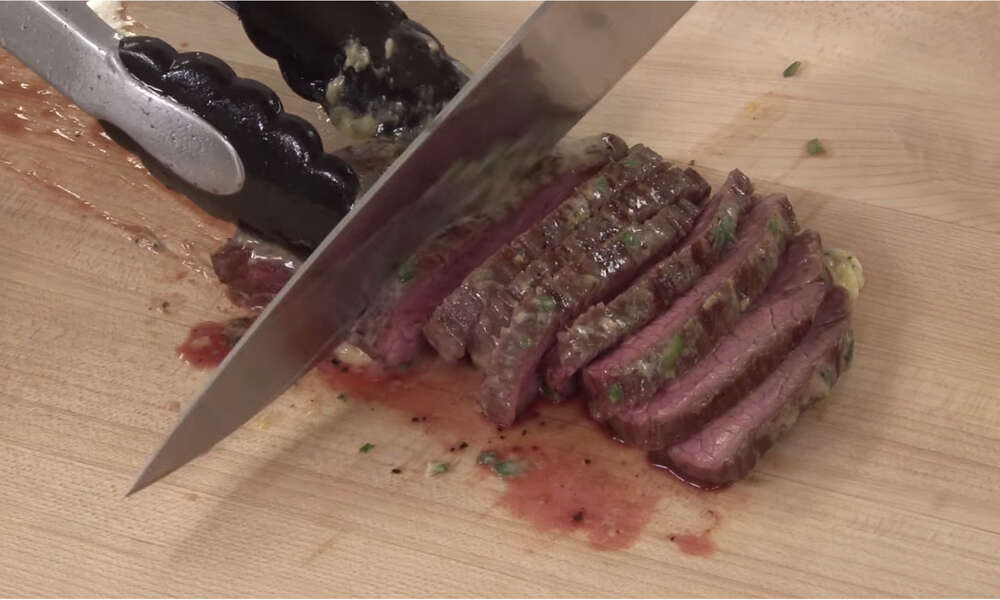 How to Cut a Steak the Right Way - Thrillist
