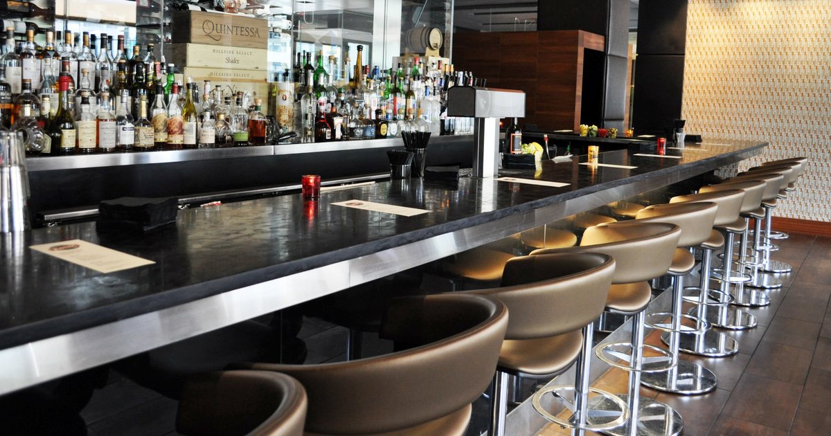 Detroit’s Best Wine Bars Thrillist