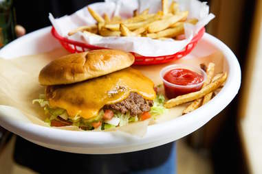 Best Burgers In San Antonio Tx Right Now Thrillist