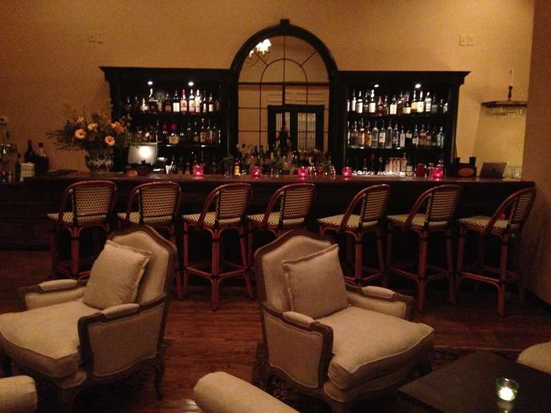 211 Clover Lane Restaurant A Bar in Louisville, KY Thrillist