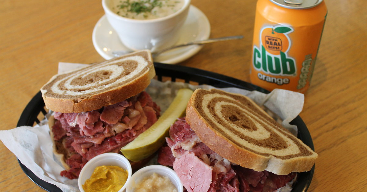 Harrington's Catering & Deli A Chicago, IL Restaurant.