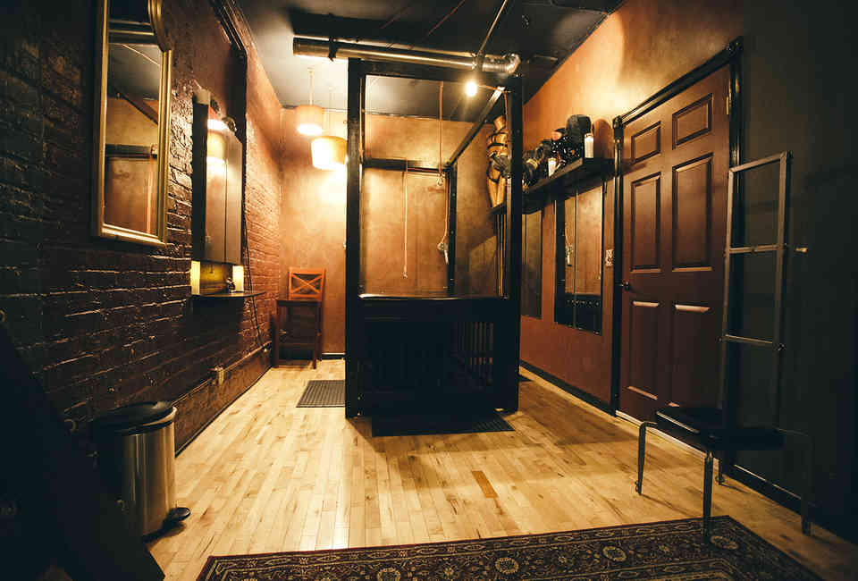 Secret Sex Clubs In Chicago Thrillist