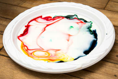 What Happens When You Mix Food Coloring Milk And Dish Soap - Magic ...