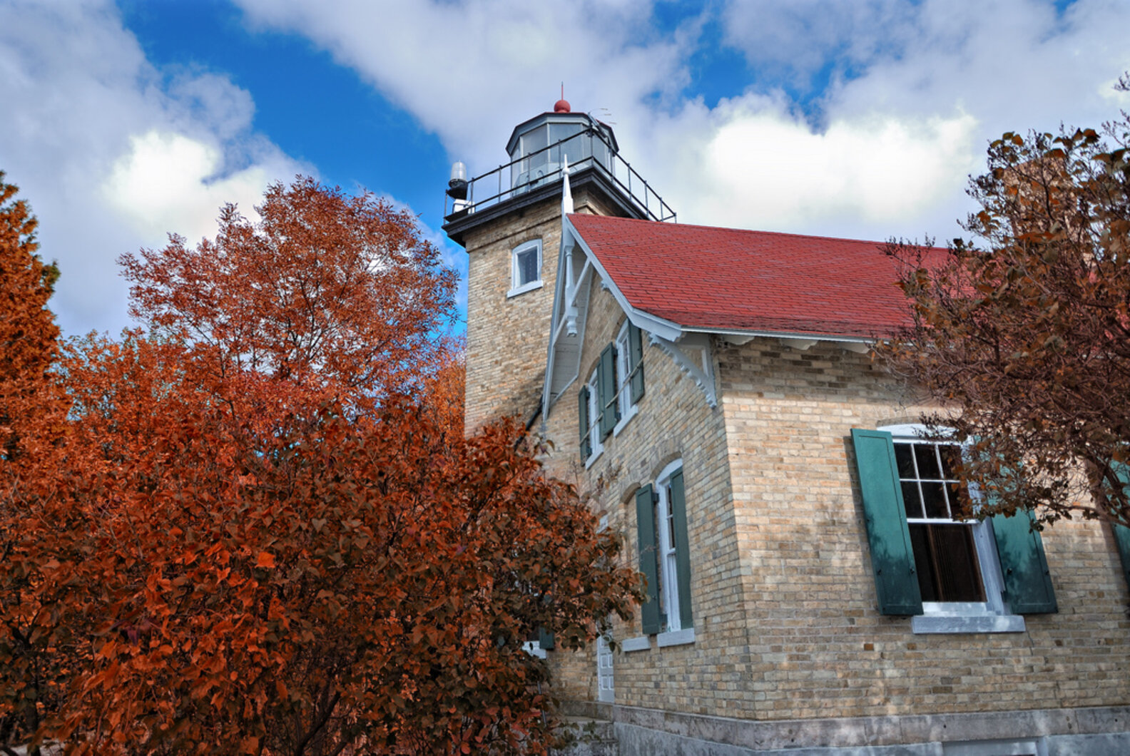 The Midwest's 11 Most Stunning Fall Vacation Destinations Thrillist