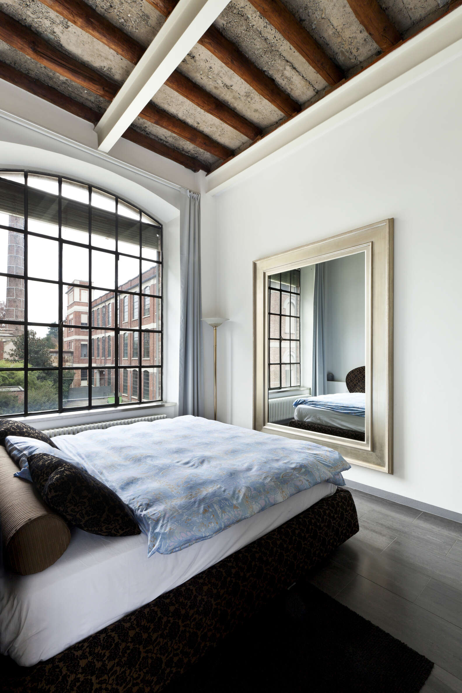 Normal Light In House 9 Easy Ways To Improve Your Home Lighting - Simple and Efficient ...